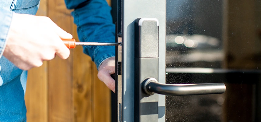 Aluminium Door Lock Replacement in Williams, California